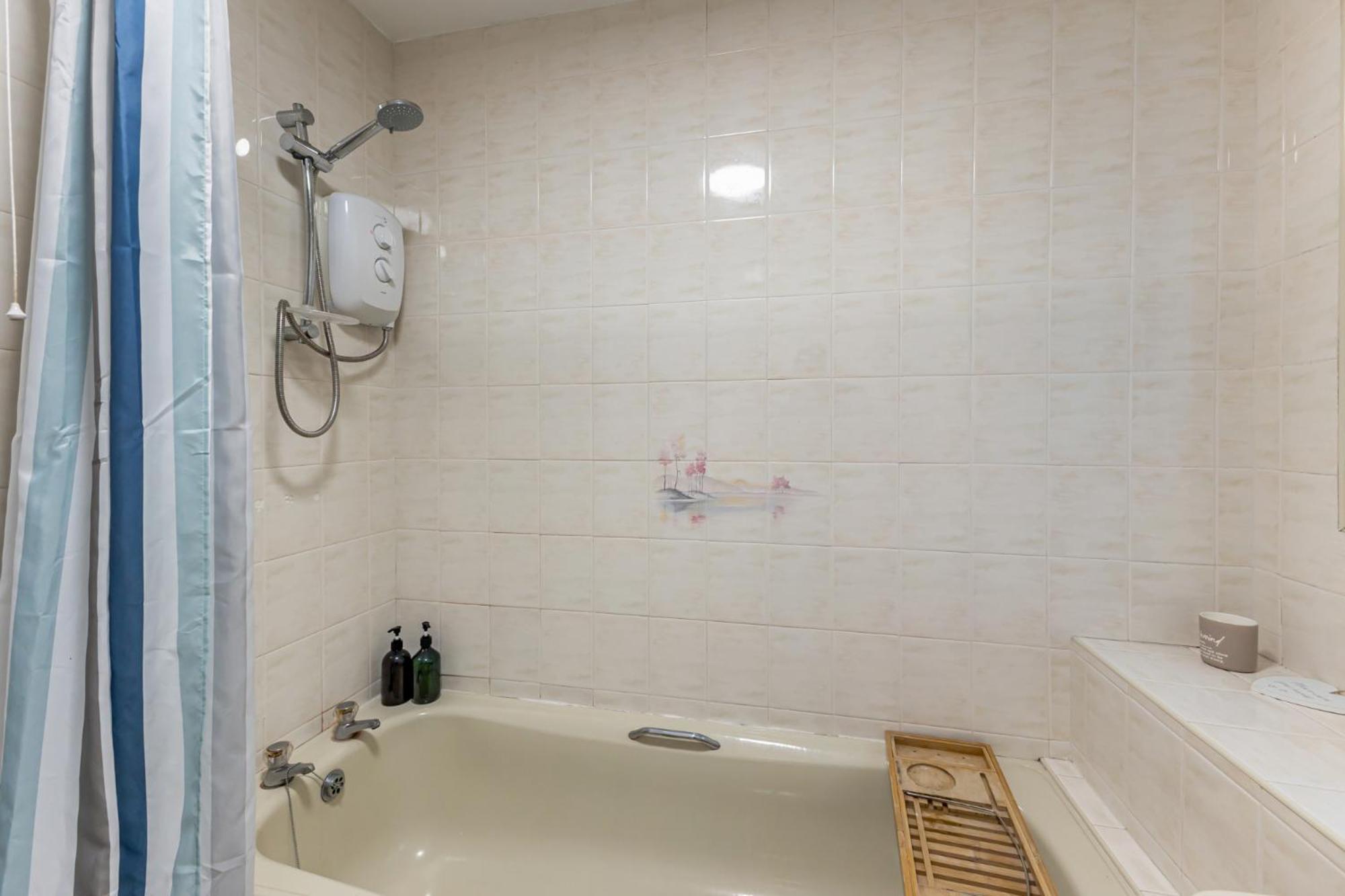 Central Apartment 3B Newcastle  Kültér fotó